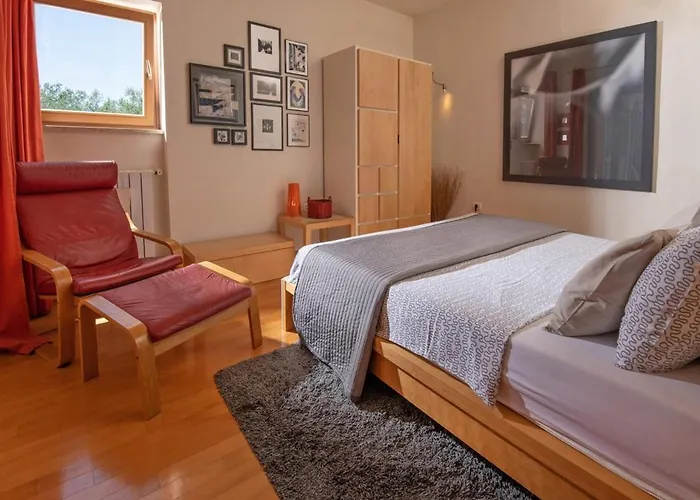 Villa Emili In Medulin - Haus Fuer 4-5 Personen