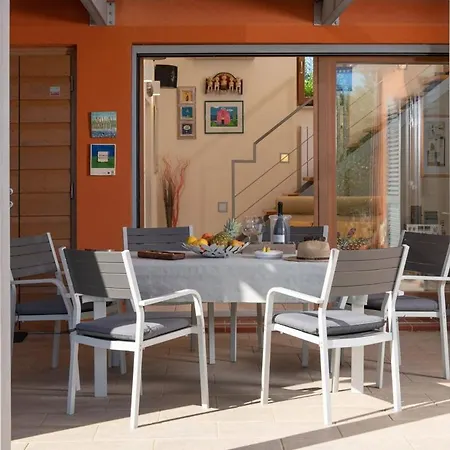 Villa Emili In Medulin - Haus Fuer 4-5 Personen Exterior photo